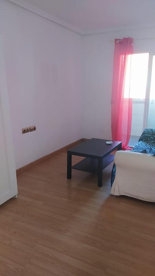 Apartamento De 3 Dormitorios Por Entrevias مدريد المظهر الخارجي الصورة