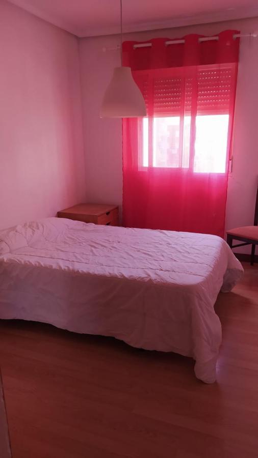 Apartamento De 3 Dormitorios Por Entrevias مدريد المظهر الخارجي الصورة